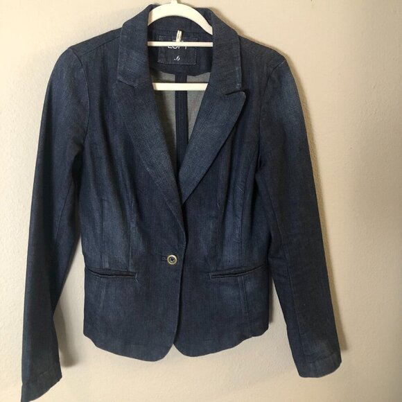 Ann Taylor Loft Jackets & Blazers - ANN TAYLOR LOFT Blue Denim Button Front Stretch Blazer Jacket